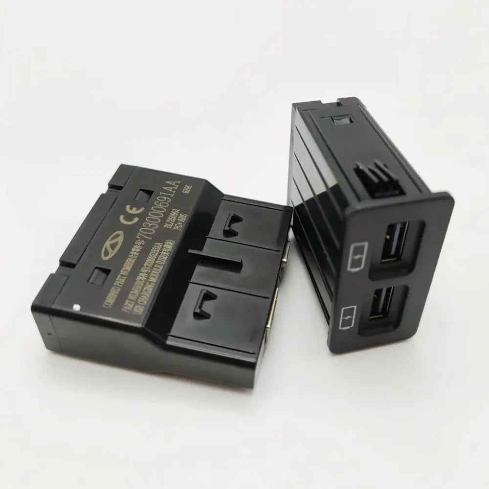 USB Type-C Charging Module for Chery Tiggo 5X 7 Omoda C5 Jaecoo J7 Exeed TXL by InterCyprus Trading Ltd