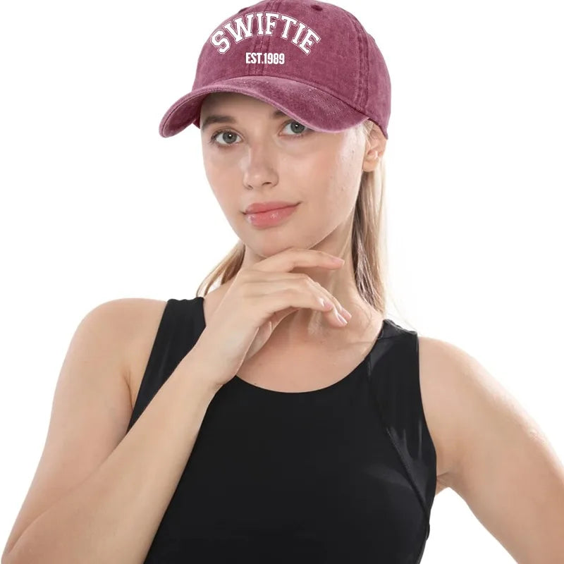 SWIFTIE Pink Letter Print Unisex Baseball Cap