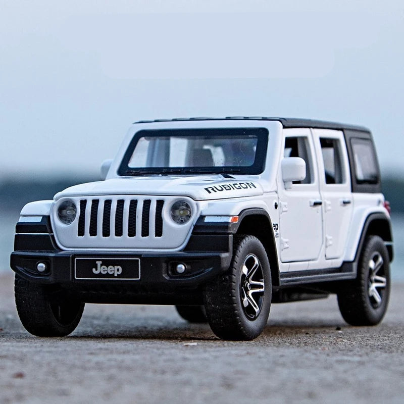 1:32 WELLY Jeep Wrangler Rubicon Alloy Diecast Model with Sound and Light