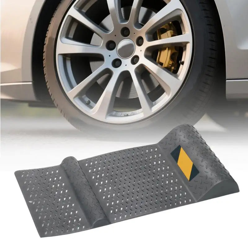 Non-Slip Garage Parking Mat &ndash; Deformation-Resistant Design