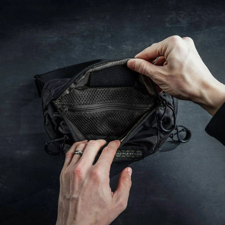 Bando Bag &ndash; Compact Lightweight Tactical Fanny Pack