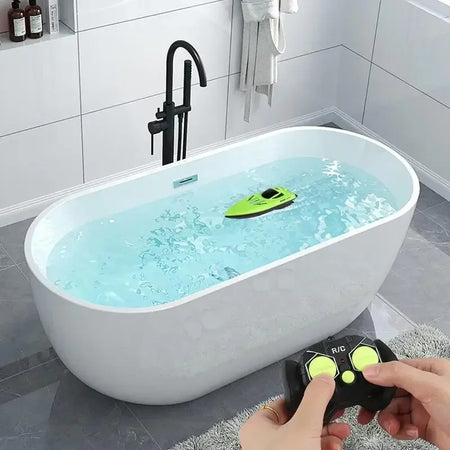 Kids Waterproof Remote Control Speedboat - Fast &amp; Durable Water Racer