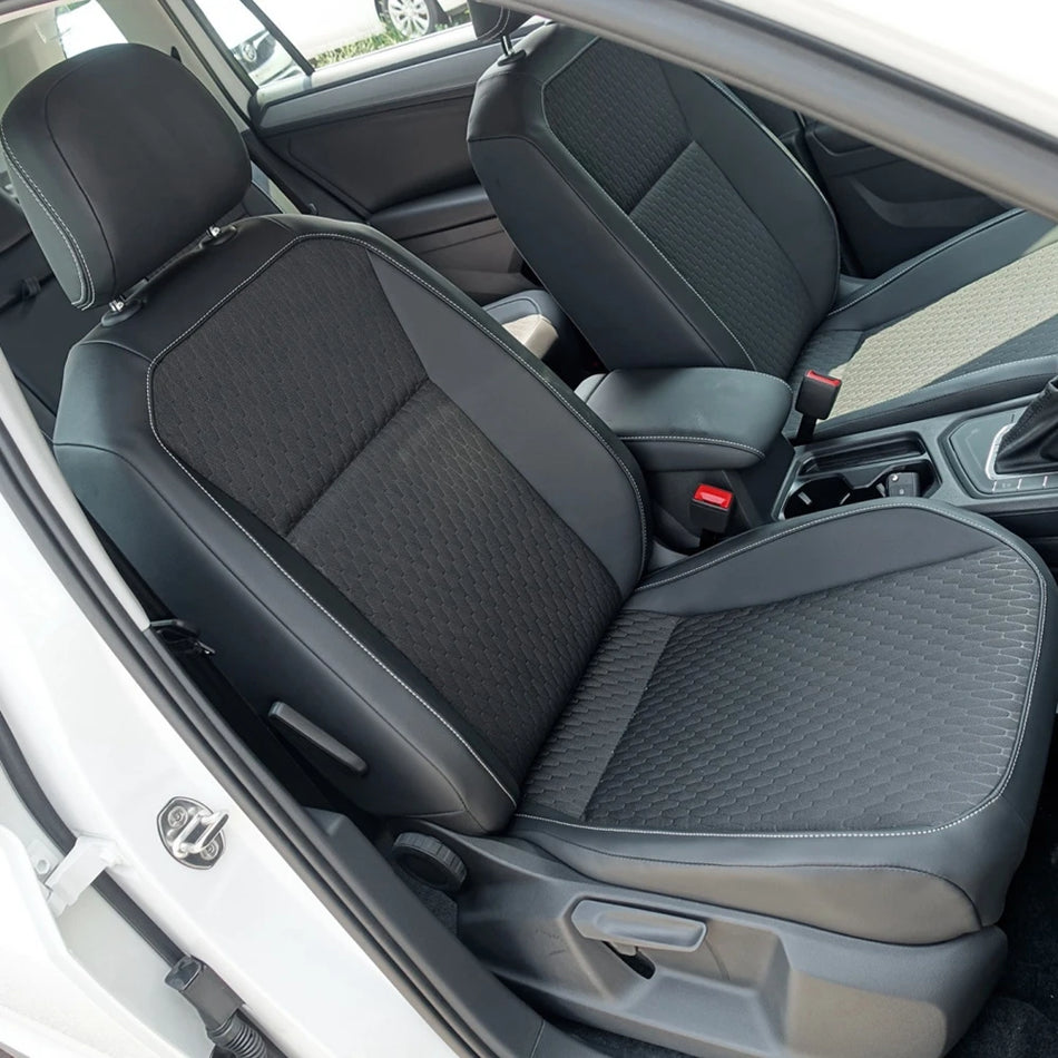 Conjunto de Capas de Banco em Couro Sintético Personalizadas para Volkswagen Tiguan