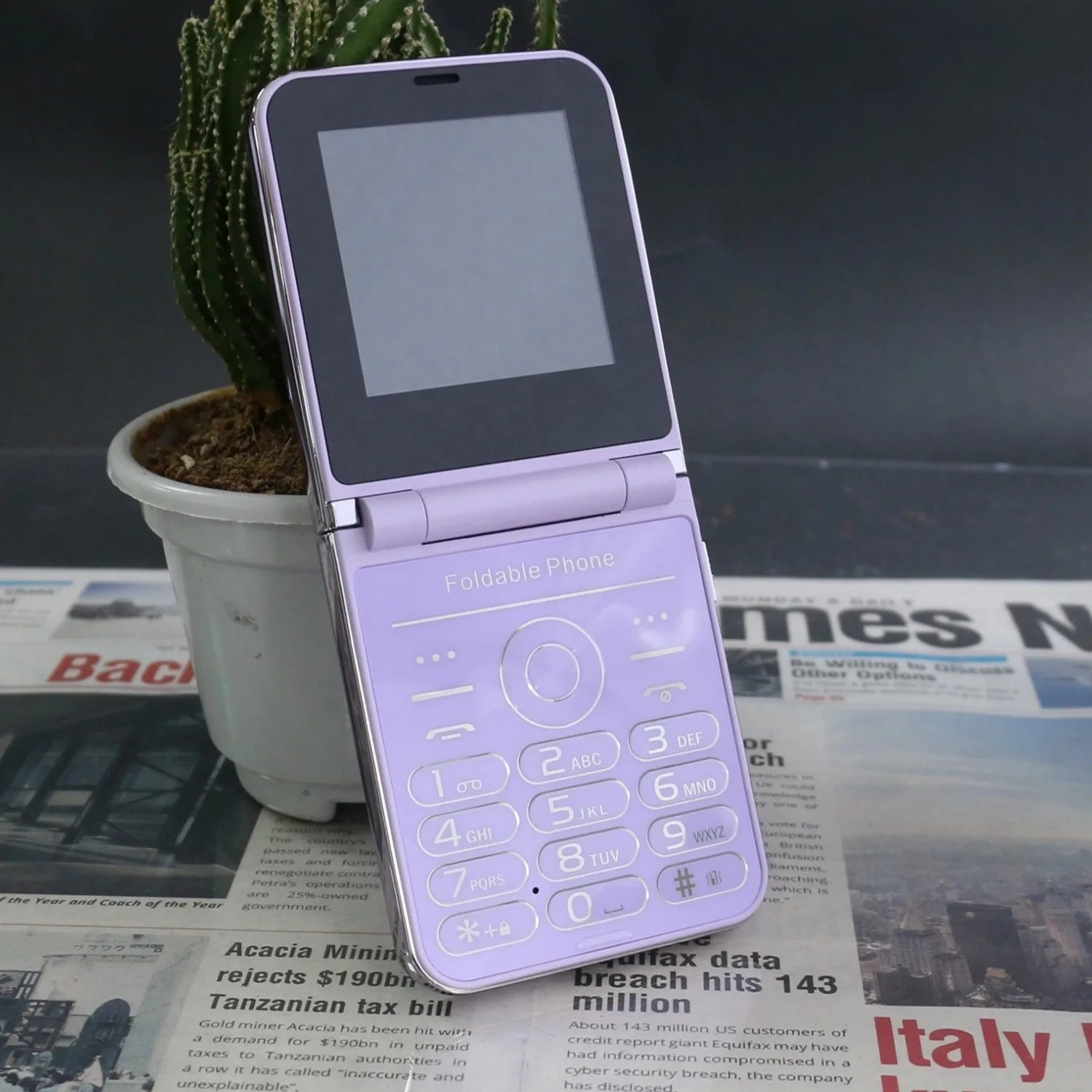 Unlocked Elderly Push Button Phone &ndash; Four SIM Slots Purple / Standard