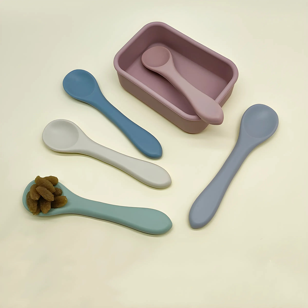CZSAE Silicone Baby Spoon Set &ndash; Soft and Safe Feeding Solution