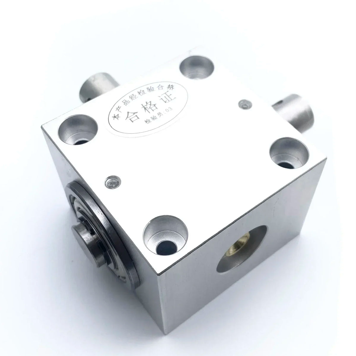 1520W-LZXQ-15 - Compact 1.5M Shaft Right Angle Gearbox 20T