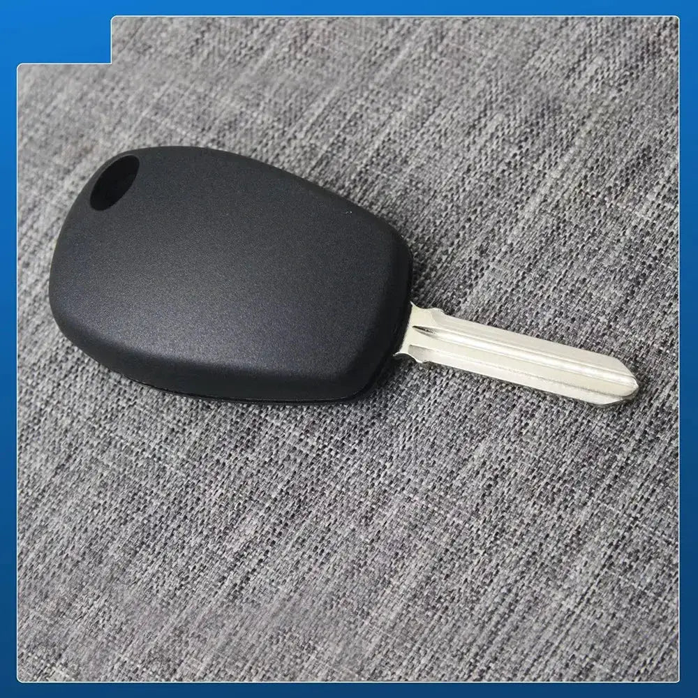 10pcs/lot Car Transponder Key Shell Casing Fob for Renault Logan with Uncut HU136 Blade No Buttons by InterCyprus Trading Ltd