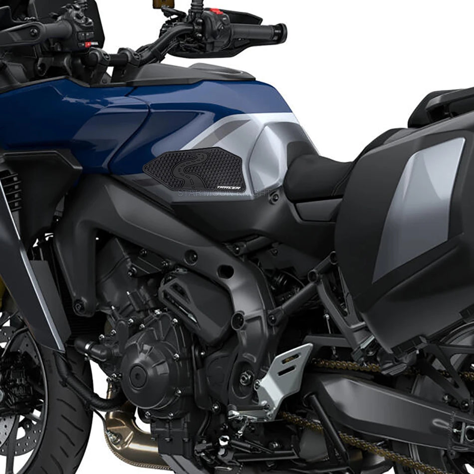 Yamaha Tracer 9 GT Plus bränsletankskydd med halkskyddande gummidekaler, hållbara, enkla att installera
