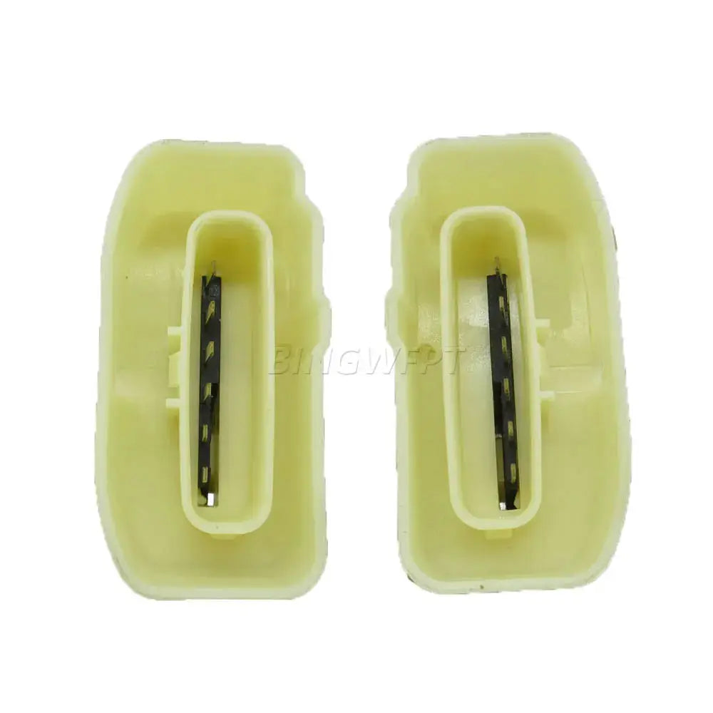 1Pair Passenger Side Door Locks Latch Actuator 69130-30110 69140-30110 Left/Right For Lexus RX300 3.0L 1999-2003 by InterCyprus Trading Ltd