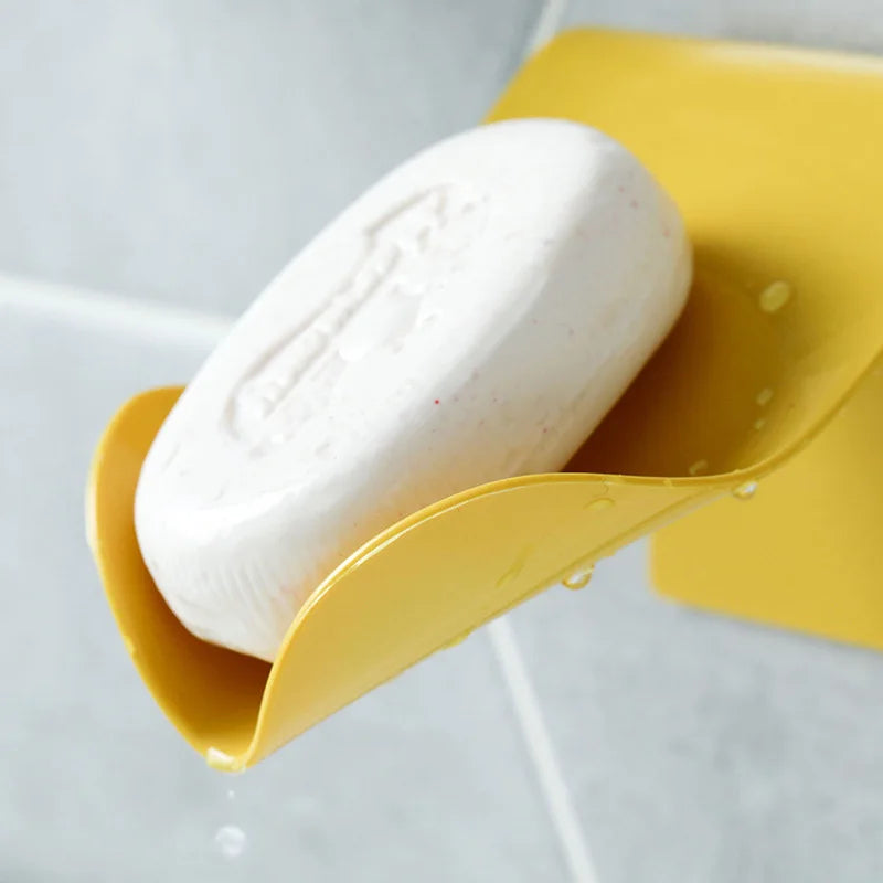 Duvara monte sabun bulaşık drenaj sabun tutucu banyo için kendi kendine yapışkan sabun tabak plastik sabun kabı banyo aksesuarları
