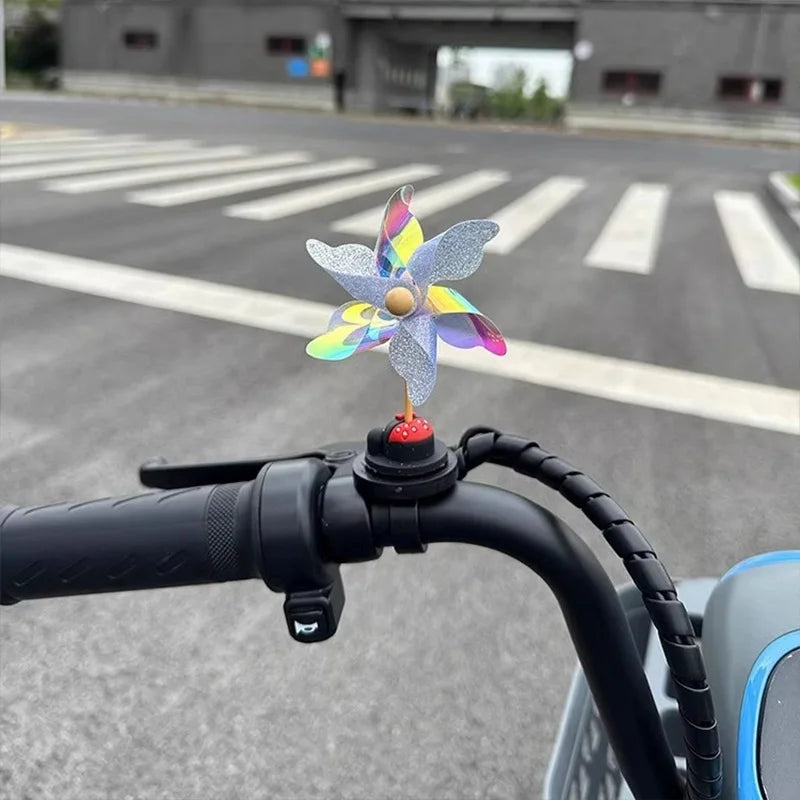 Μικρό Διακοσμητικό Αυτοκινήτου με Μίνι Ανεμόμυλο, Χαριτωμένο Σχέδιο, Ανθεκτικό Υλικό