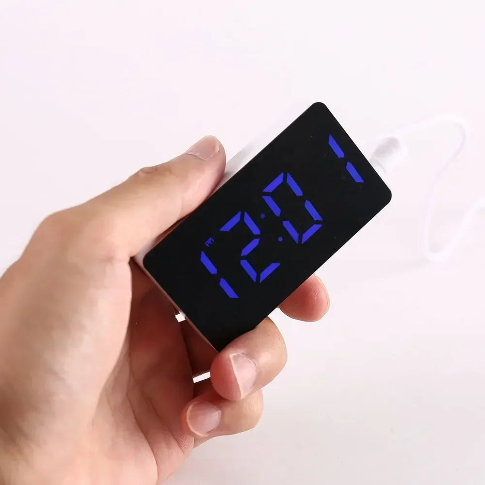 LED Smart Digital Alarm Clock with Intelligent Light Detection