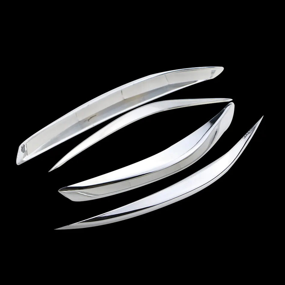 Ford Nova Fiesta MK7 Prednja Maglenka Trim Okvir, ABS Srebrna