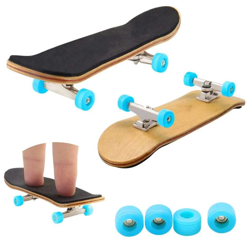 Professional Maple Finger Skateboard &ndash; With Bearings