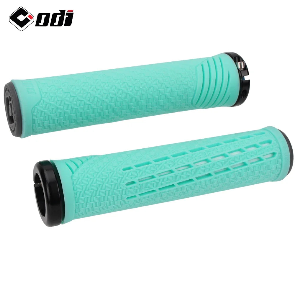 ODI CF Silicone Bike Grips with Carbon Fibre Reinforcement - Anti-slip Comfort CF-2 Bianchi-Black