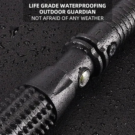 Baseball Bat LED Self-Defense Flashlight &ndash; Telescopic Zoom