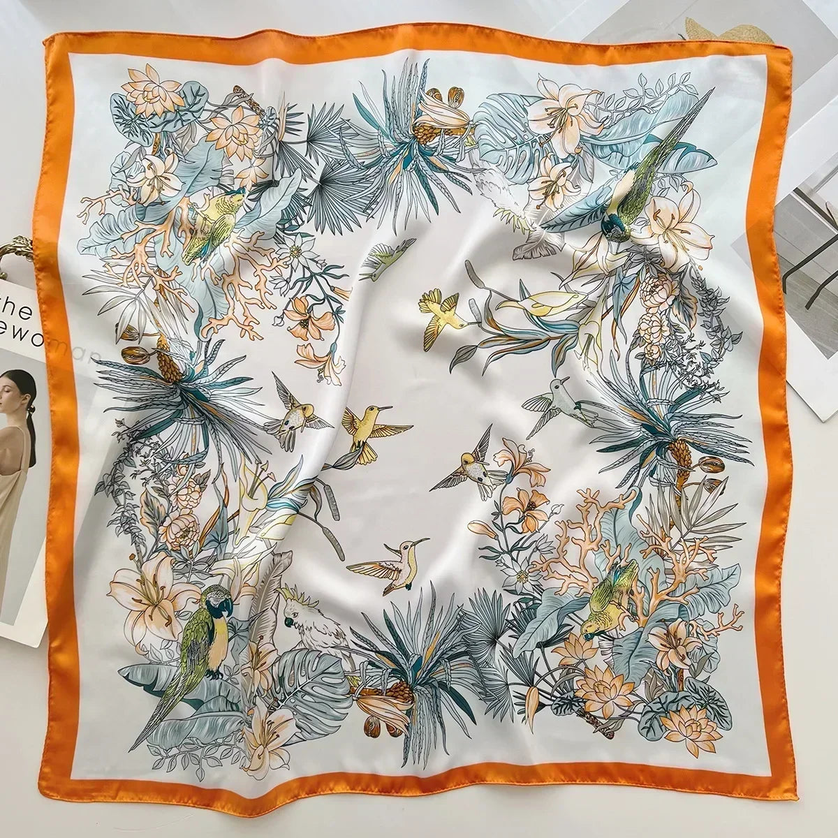 Luxury Design Print Silk Scarf &ndash; Timeless Elegance and Versatility