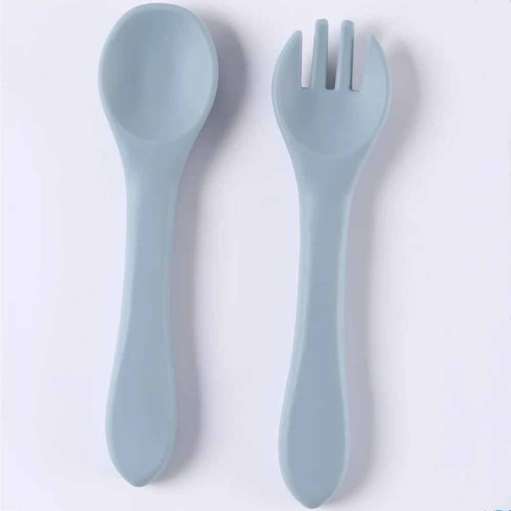 CZSAE Silicone Baby Spoon Set &ndash; Soft and Safe Feeding Solution Navy Blue
