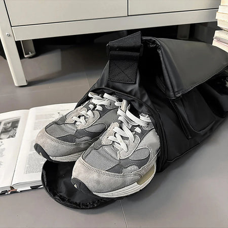 Gym Sports Shoulder Bag &ndash; AllInOne Dry Wet Compartment