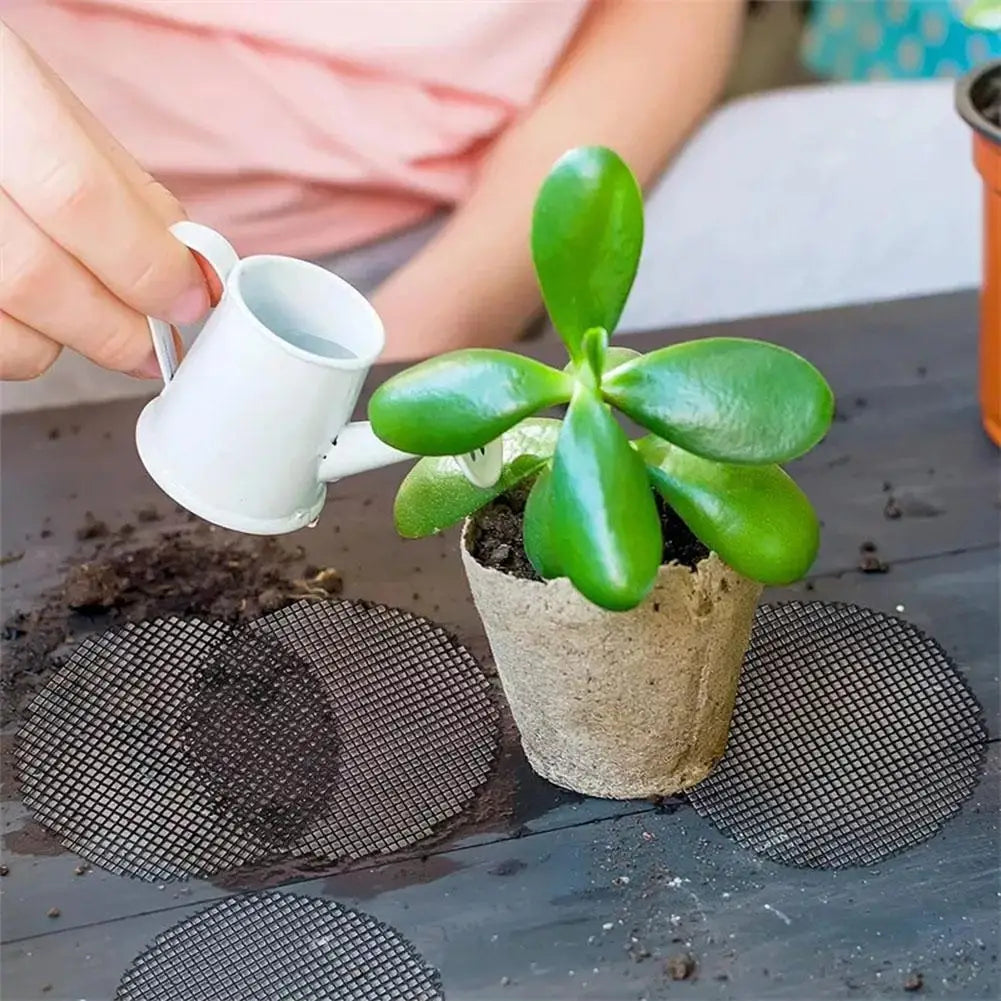 50PCS Flower Pot Mesh Pads &ndash; Prevent Soil Loss with Durable Drainage Screens