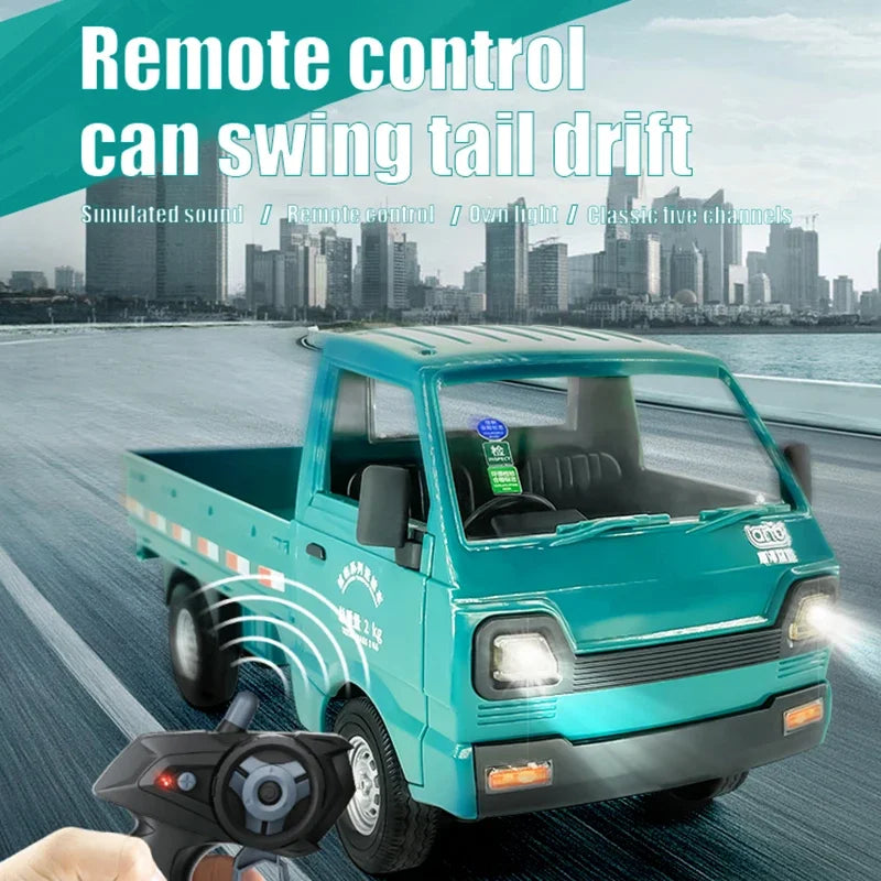 5CH RC Car Remote Control Vehicle &ndash; Realistic Sound and Light Effects