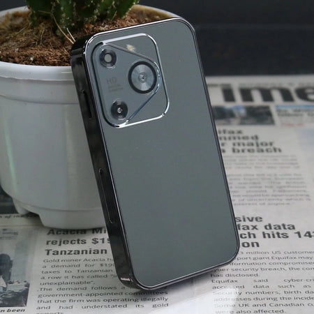 Mini Pocket Size Android Kids Phone - Dual SIM 3G 3.0 Screen Black / add 16G TF card