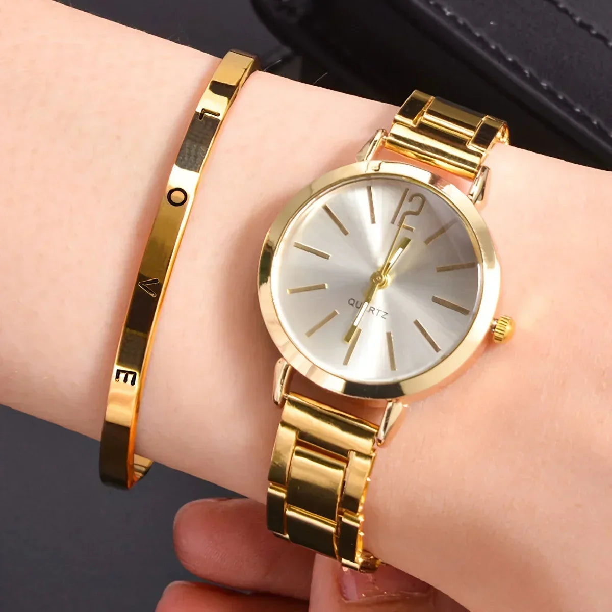 Luxury MOONBIFFY Ladies Quartz Bracelet Watch Set Gold set