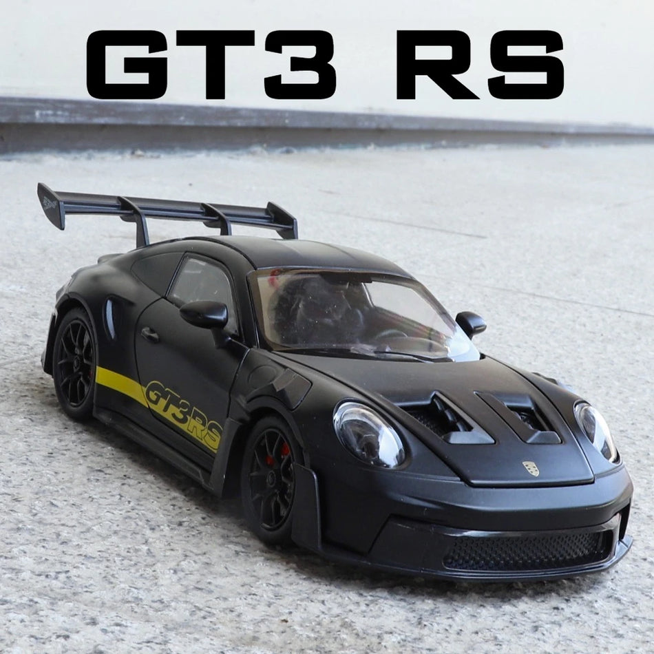 Mașină de jucărie din aliaj diecast 1:24 cu direcție pe roțile din față, sunet și lumini.