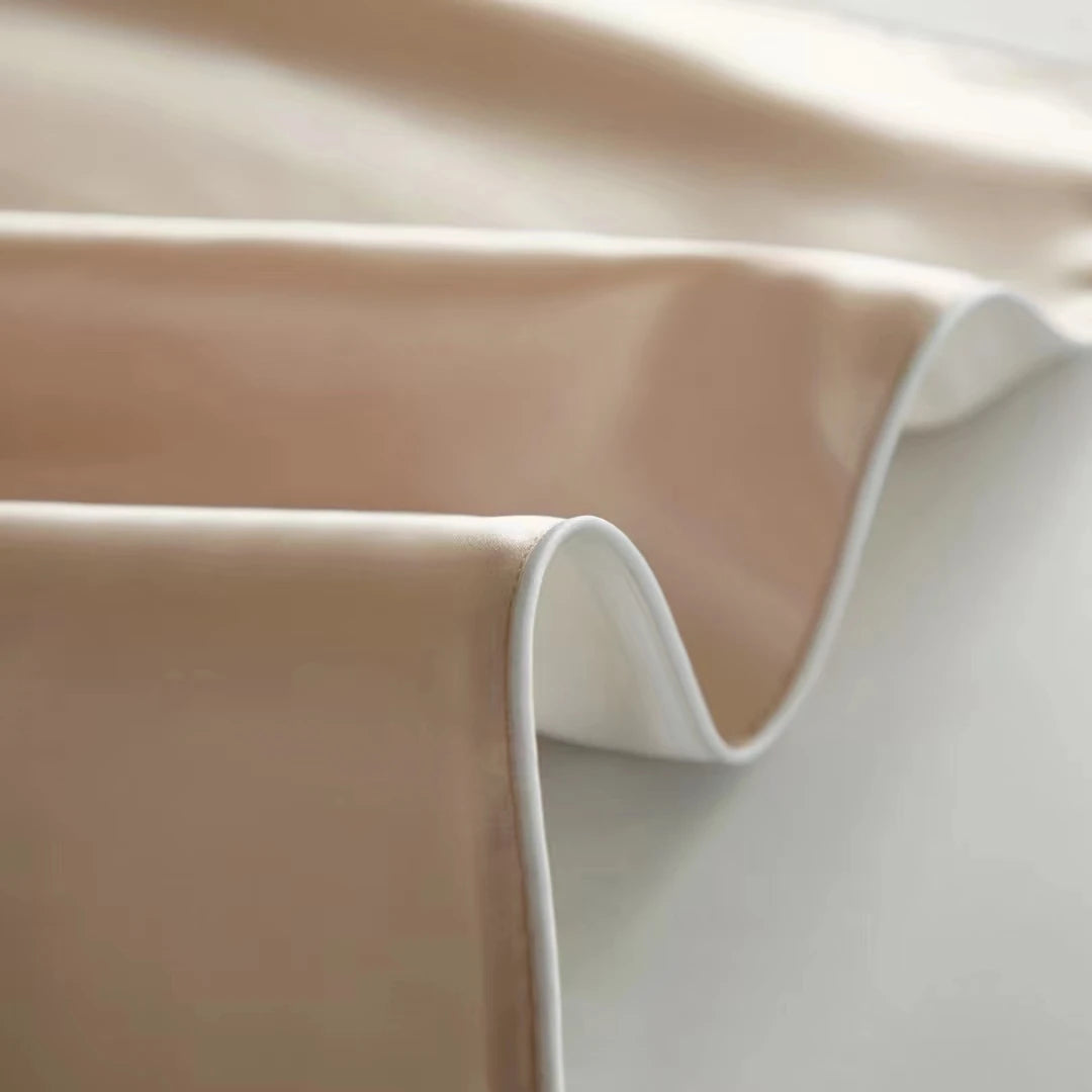 Mulberry Silk Charmeuse Pillowcase &ndash; Luxurious Comfort for Hair and Skin