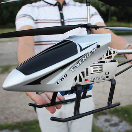 Large Remote Control Helicopter &ndash; Durable 2.4G RC Drone