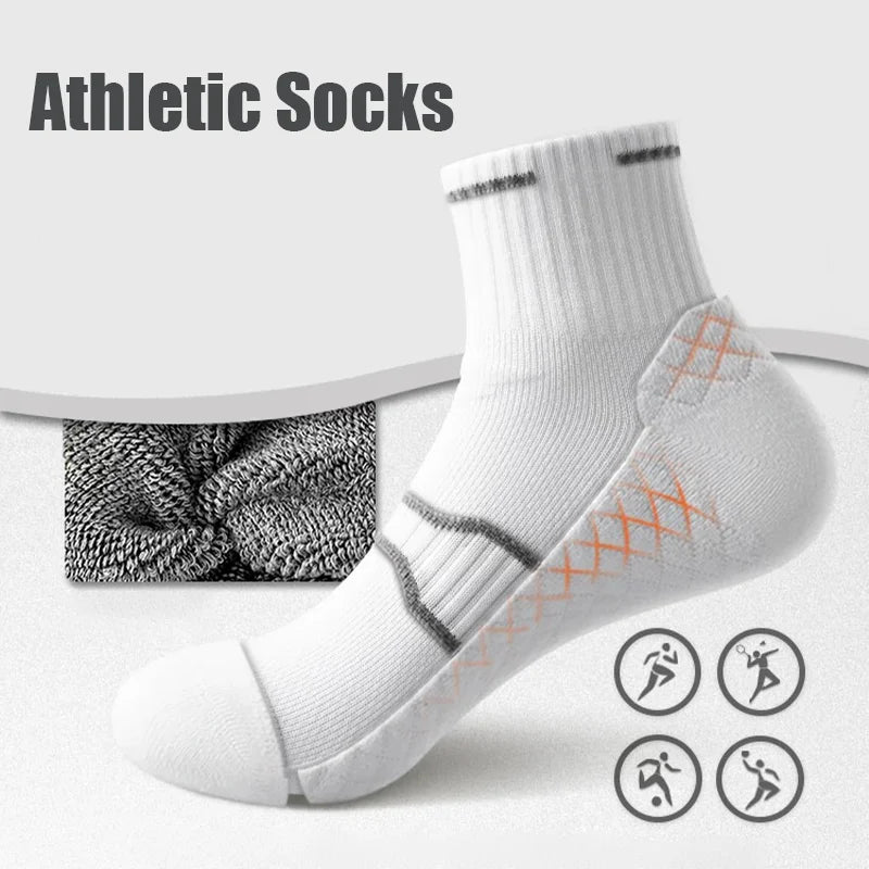 4 Pairs Pro Performance Sport Socks - Breathable Cushioned