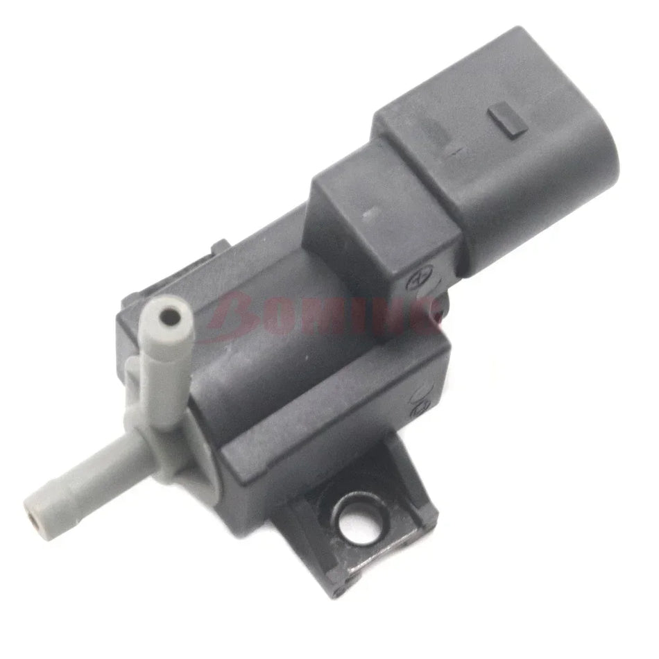 Zawór solenoidowy turbo do Volkswagena CJ5G-6K682-CA