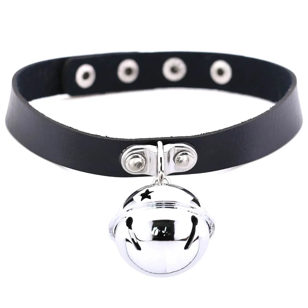 Punk Spike Rivet Leather Choker with Pentagram Pendant for Women W4600-1