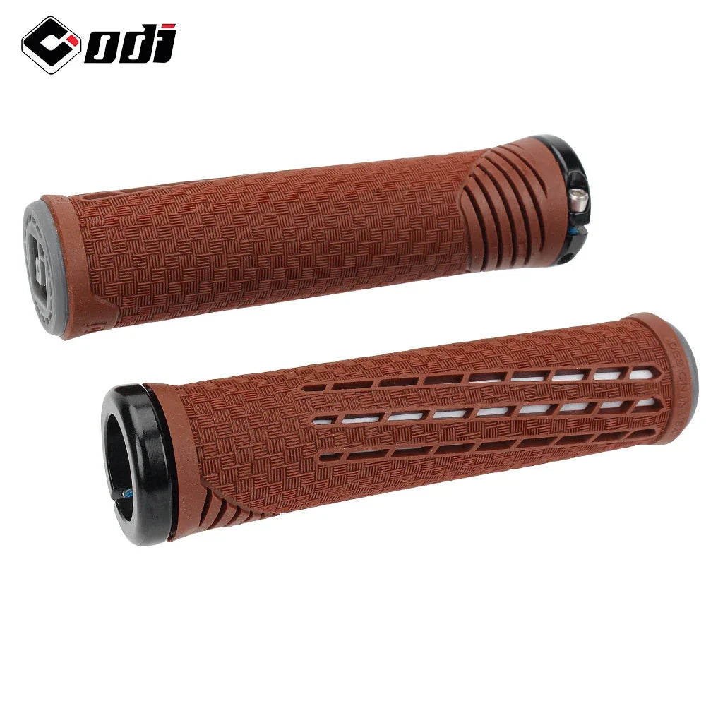 ODI CF Silicone Bike Grips with Carbon Fibre Reinforcement - Anti-slip Comfort CF-2 Brown-Black