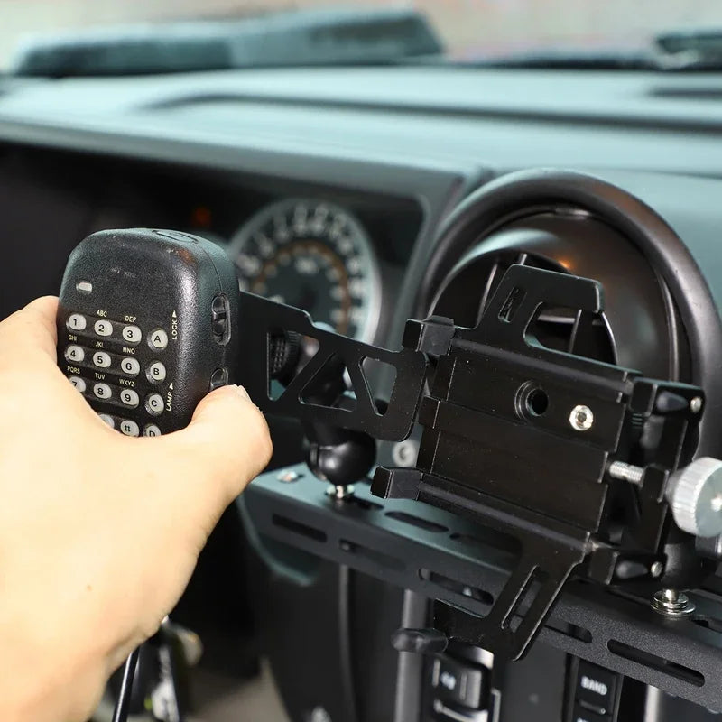 Držák telefonu do středové konzole Hummer H2 černý s více funkcemi