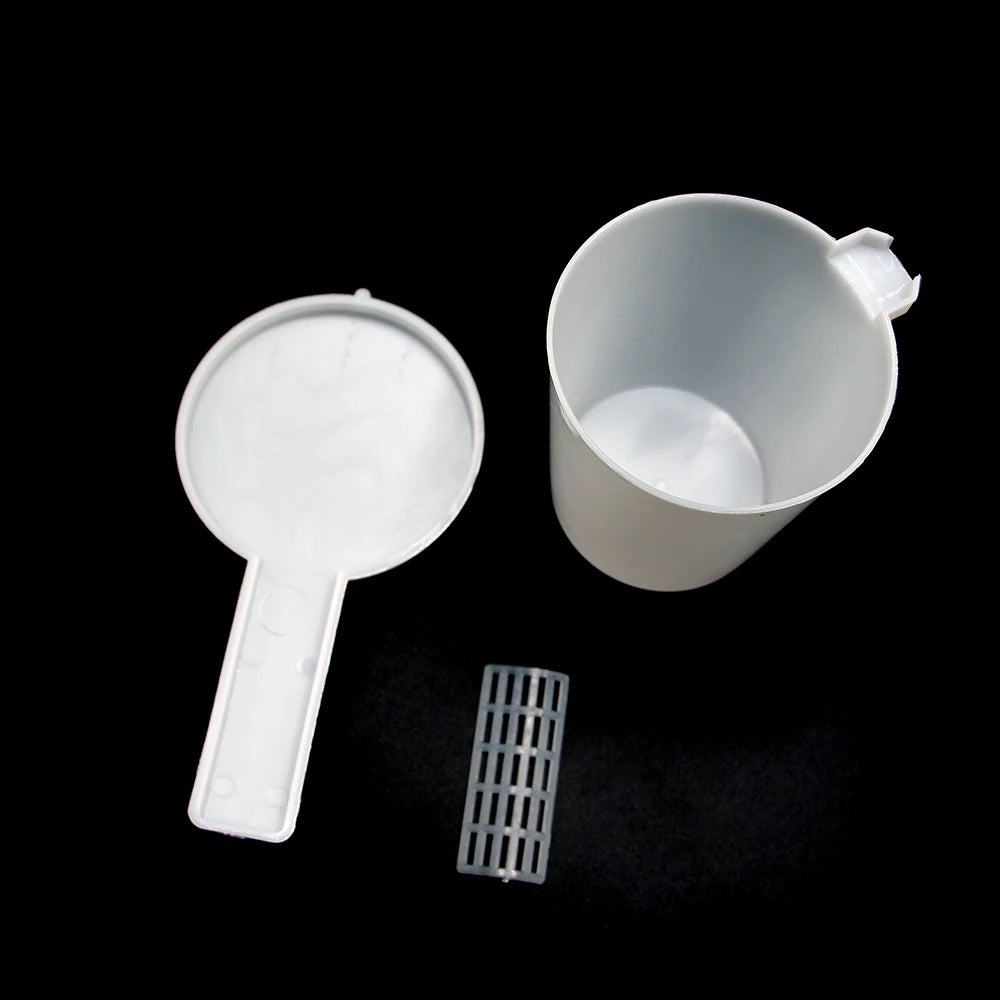 Queen Sugar Feeder For Beehives 400ml Plastic &ndash; Safe Entry