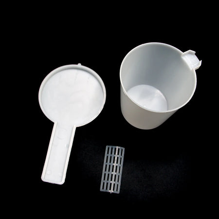 Queen Sugar Feeder For Beehives 400ml Plastic &ndash; Safe Entry