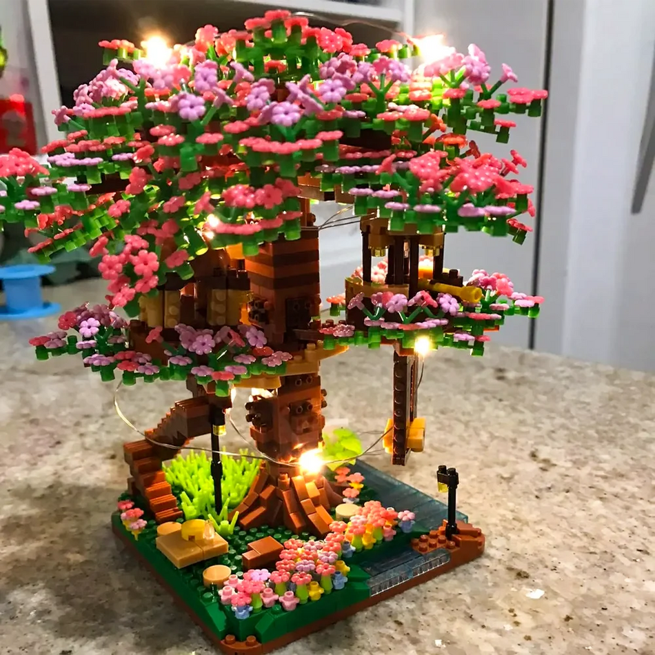 Mini Sakura Tree Building Blocks &ndash; Light Treehouse Model
