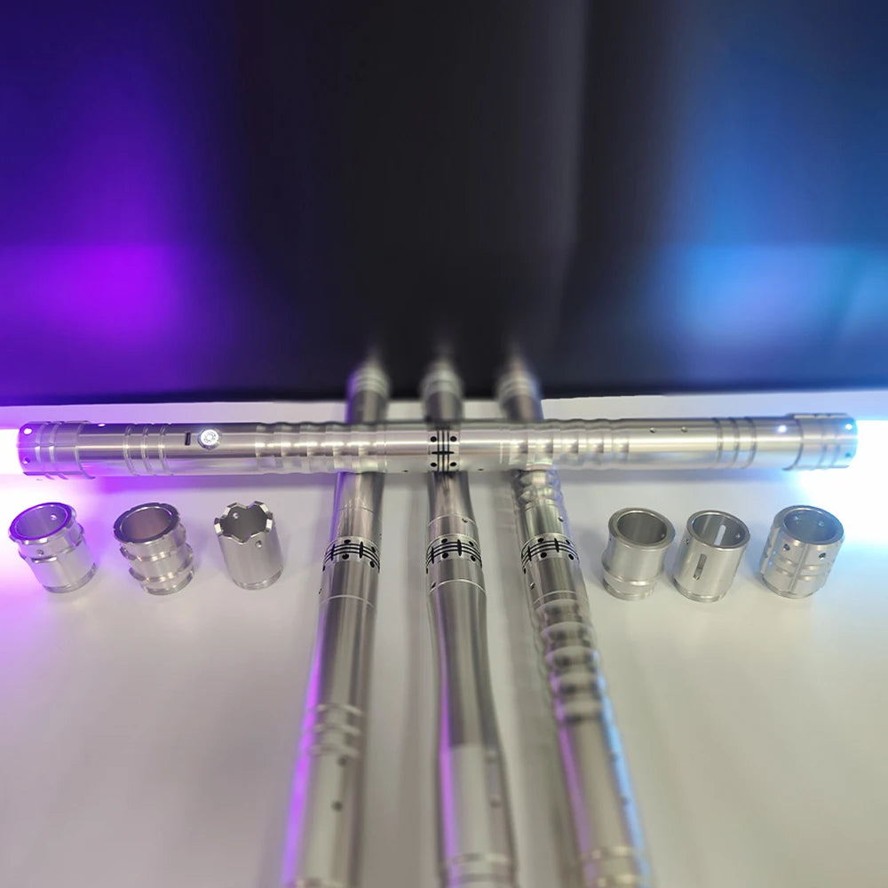 Heavy Dueling Lightsaber with Soundfonts and Colour Changing Blade - 56 cm Cosplay Toy