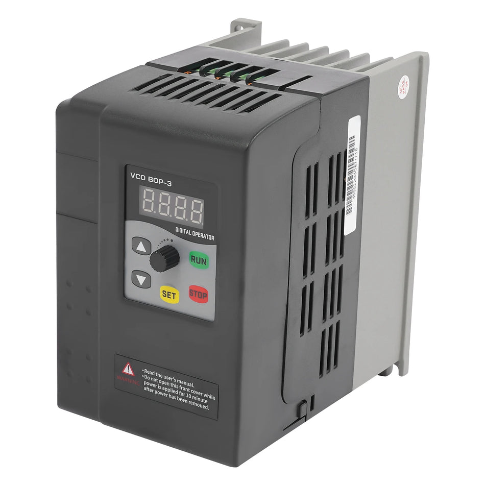 1.5KW VFD Inverter 3Φ 380V Απομακρυσμένος Έλεγχος 8 Way Protection
