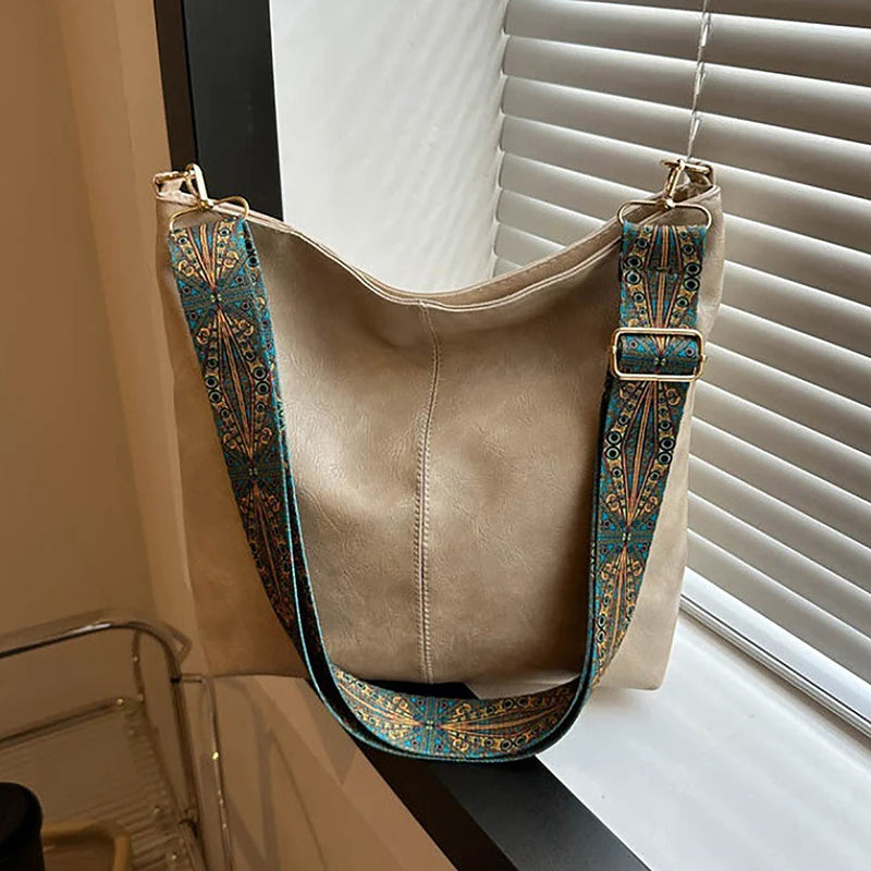 Vintage PU Leather Bucket Crossbody Bag with Wide Strap A2