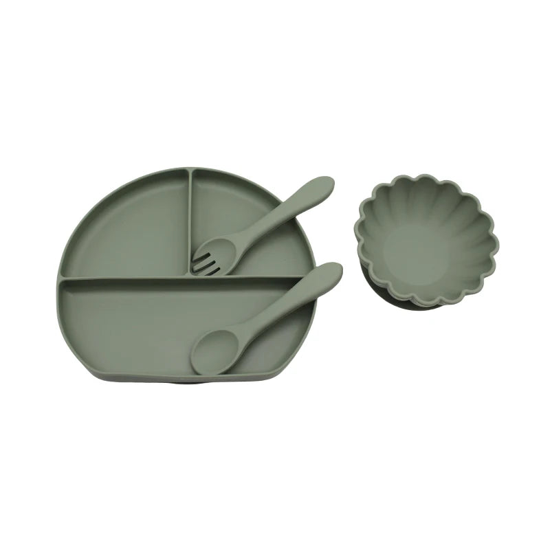 Children's Suction Cup Dinner Plate &ndash; Safe Autonomous Eating Training green