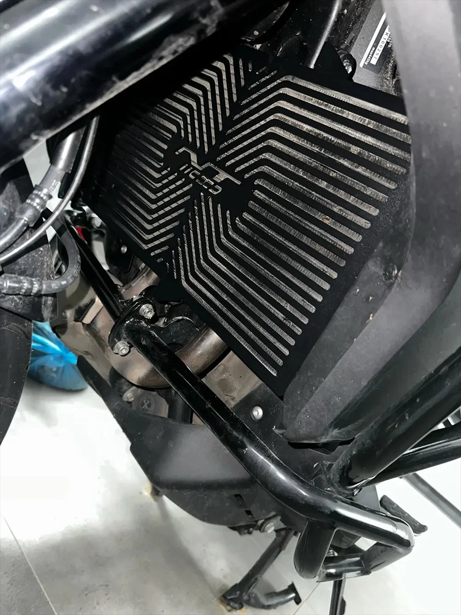 Radiatoriaus apsaugos skydas Honda NT1100 2021–2024 nerūdijančio plieno juodas paviršius šiukšlių apsaugai