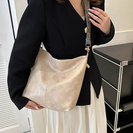 Vintage PU Leather Bucket Crossbody Bag with Wide Strap