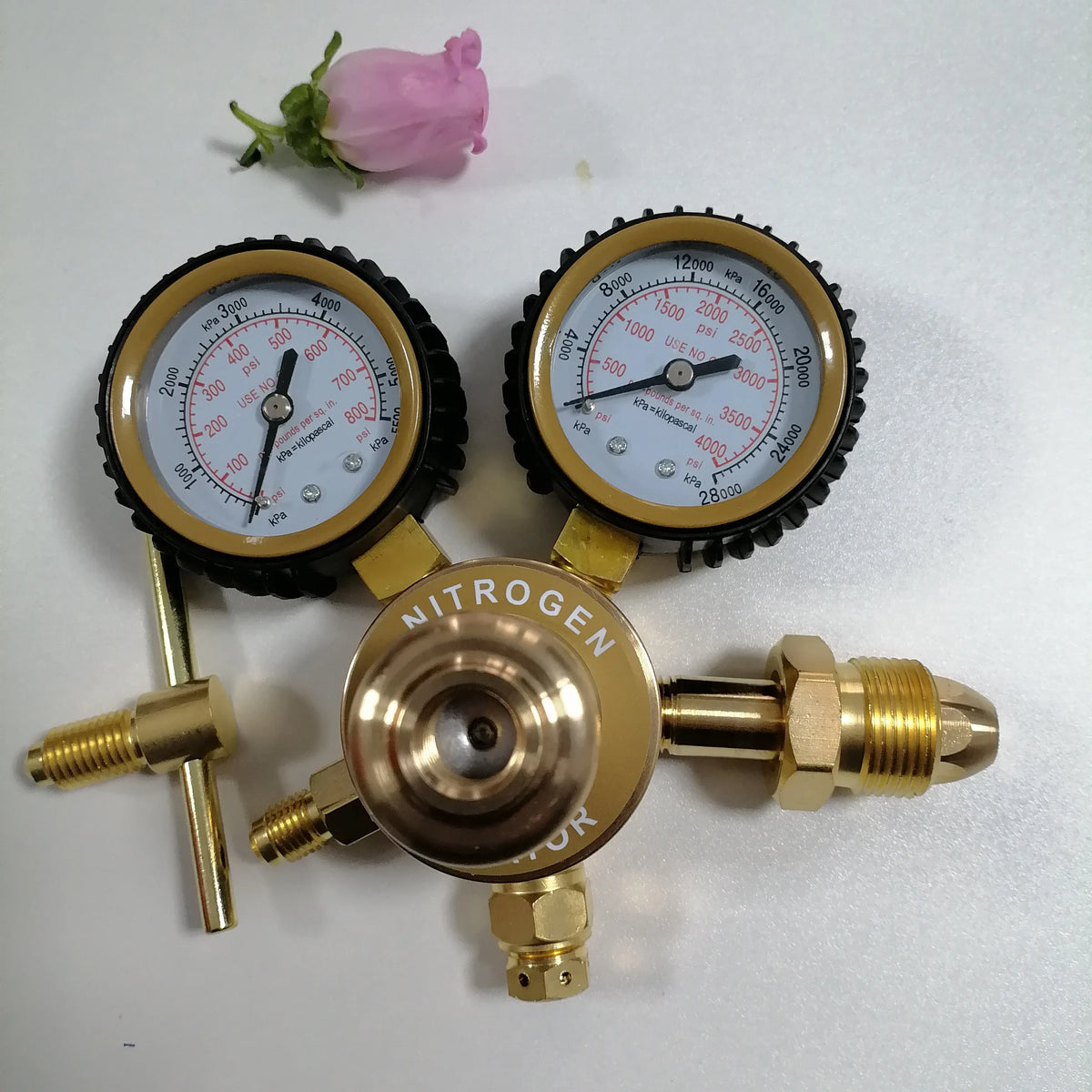 CGA580 Gas Regulator Flowmeter - Argon CO2 Compatible CGA580