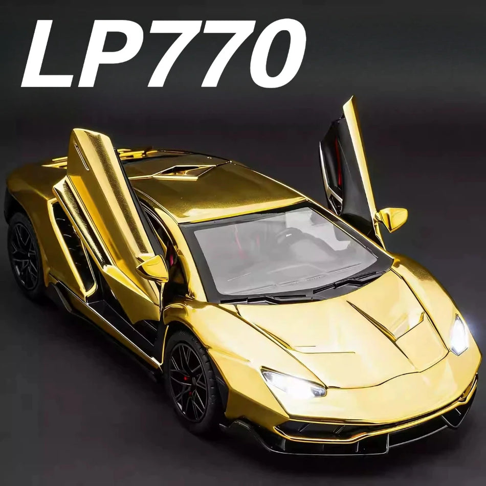 Diecast model avto LP770 Revuelto v merilu 1:24 z nastavljivim repnim krilom