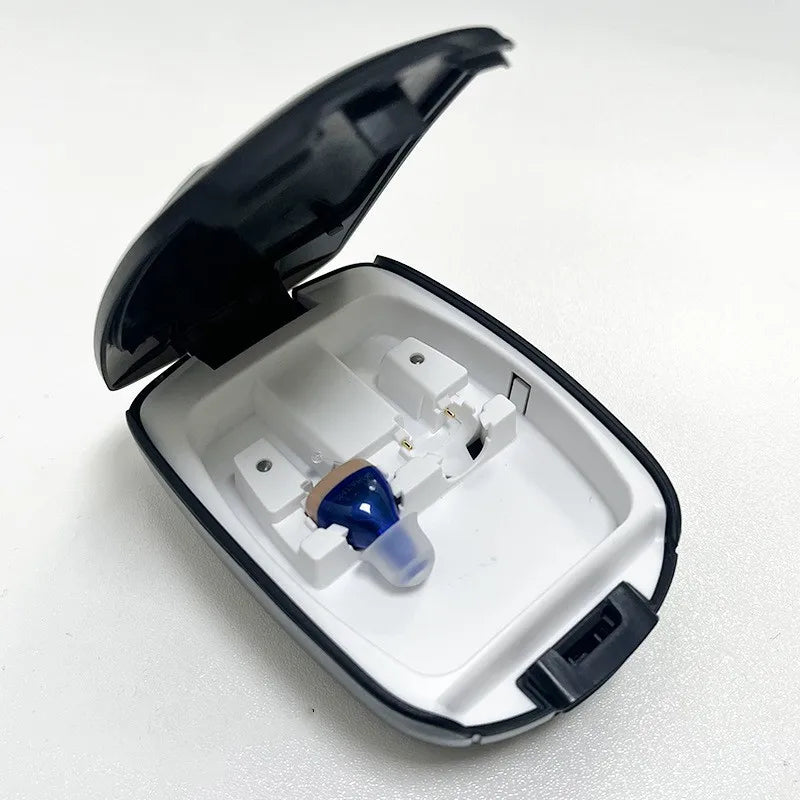 Intelligent Digital Hearing Aid C200 &ndash; Rechargeable Wireless Sound Amplifiers for Adjustable Hearing blue left