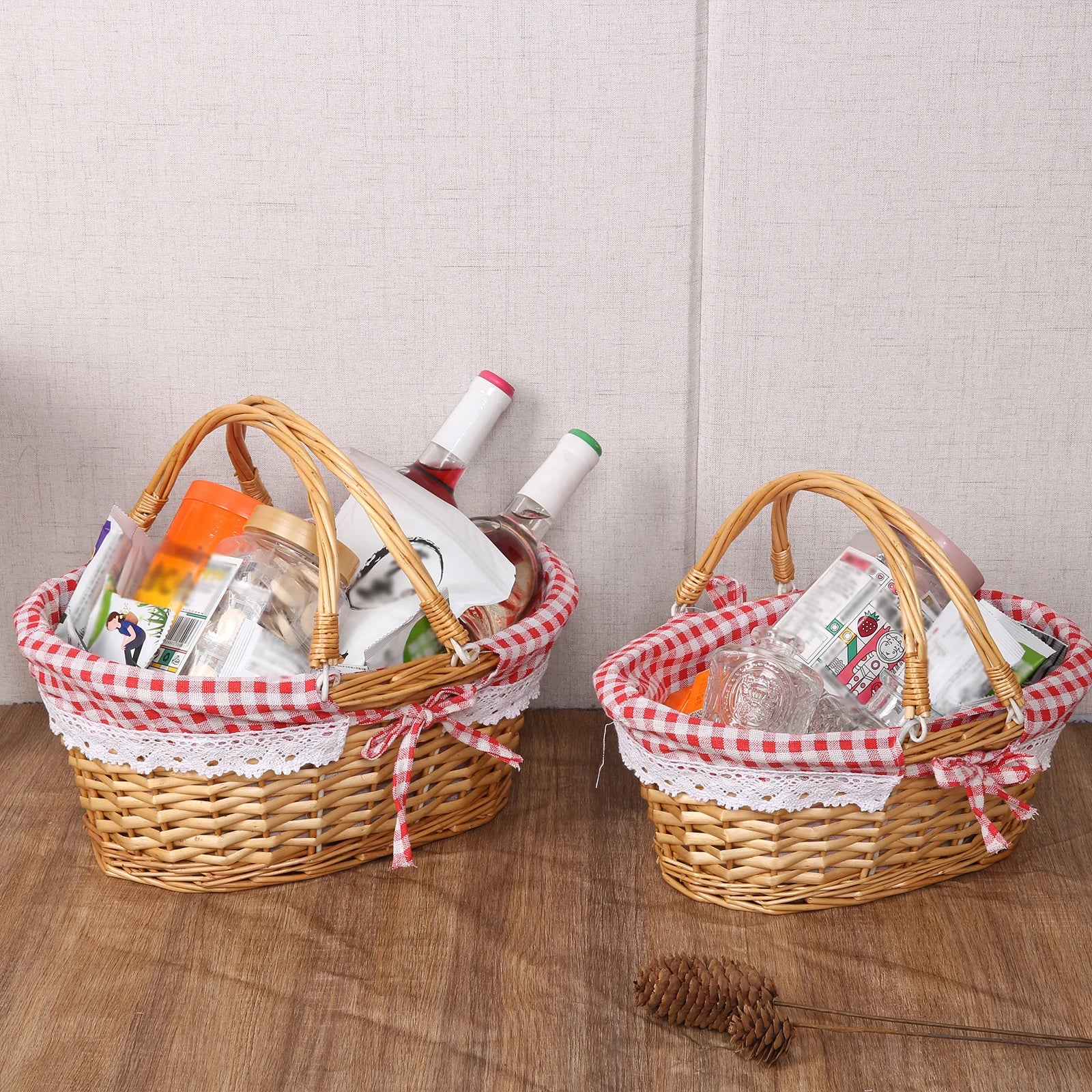 Woven Rattan Picnic Basket &ndash; Folding Handle Portable