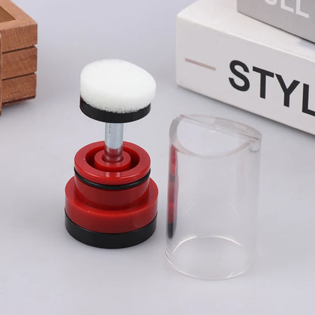 Queen Bee Marking Bottle With Sponge &ndash; One Handed Marker