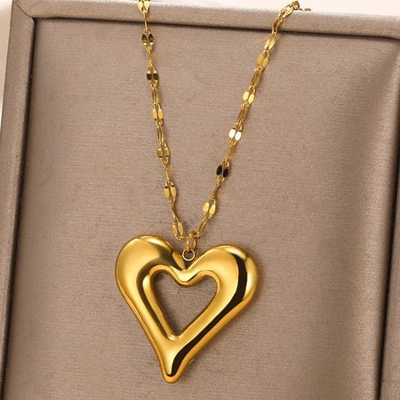 Trendy Stainless Steel Love Heart Pendant Necklace for Women 20 / Gold / CHINA
